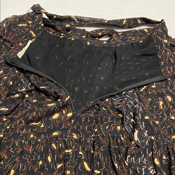 Ulla Johnson Zea Ruffle Mini Skirt in a black floral print Size 8 - Picture 10 of 13